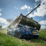 Vintage Fury: WWII Vet Drives Tank Over Tesla in Bold Protest Against Musk's Politics