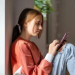 The Hidden Link: Social Media Use and Mental Health in Teenagers